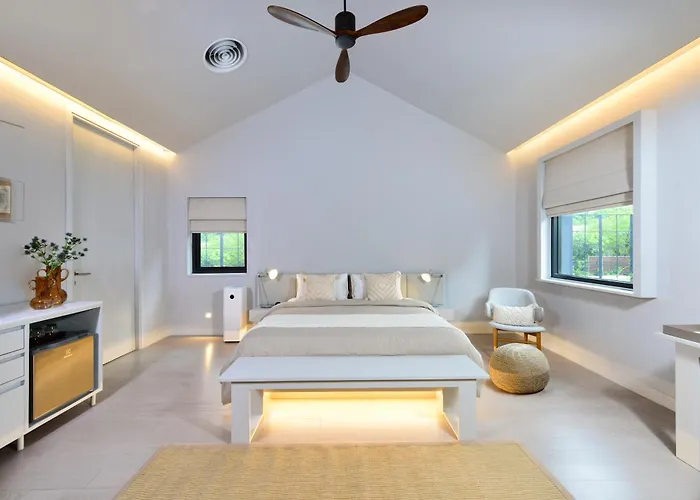 Tree 4*