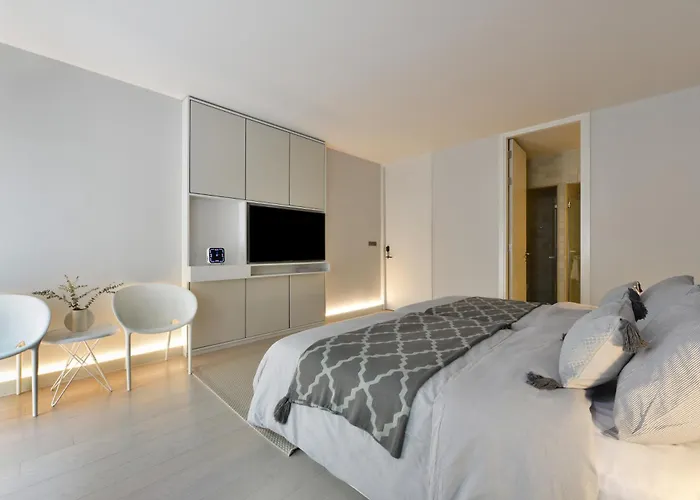 Hotel Tree 4*