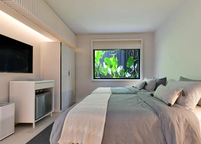 Tree Hotel 4*